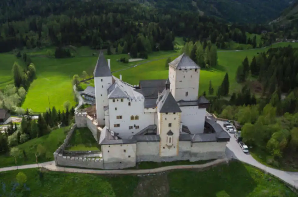 Mauterndorf Castle