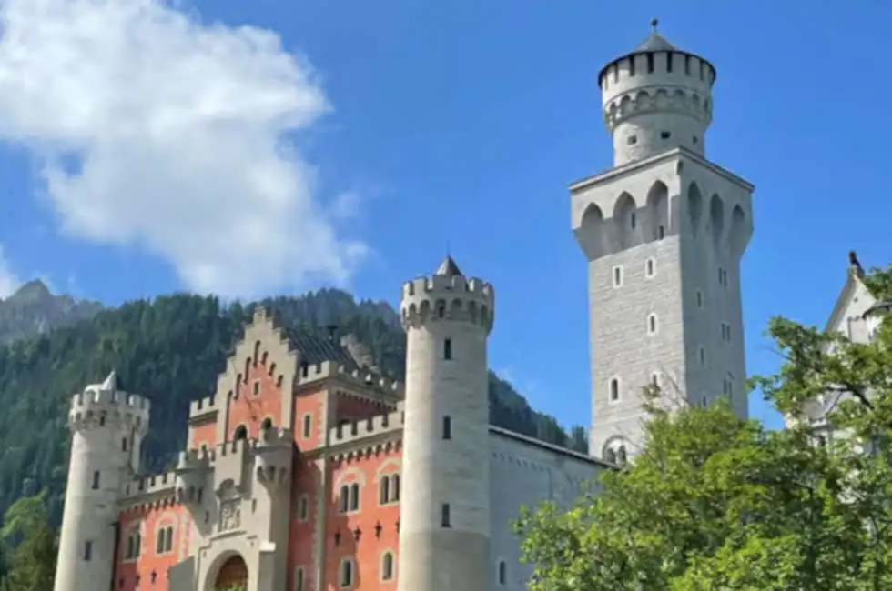Neuschwanstein Hohenschwangau Castle Entry Ticket